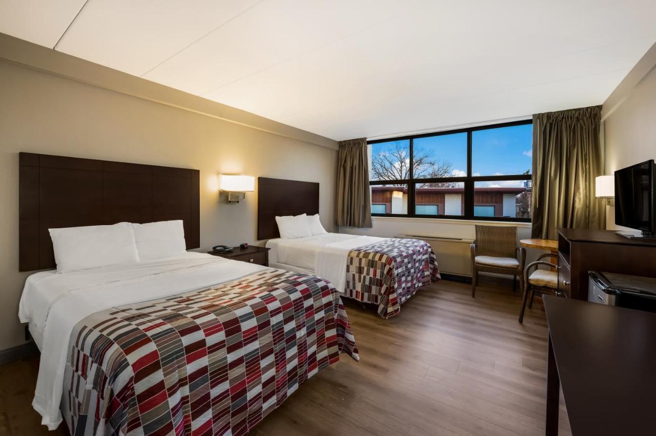 Gateway Inn Merrick Bagian luar foto